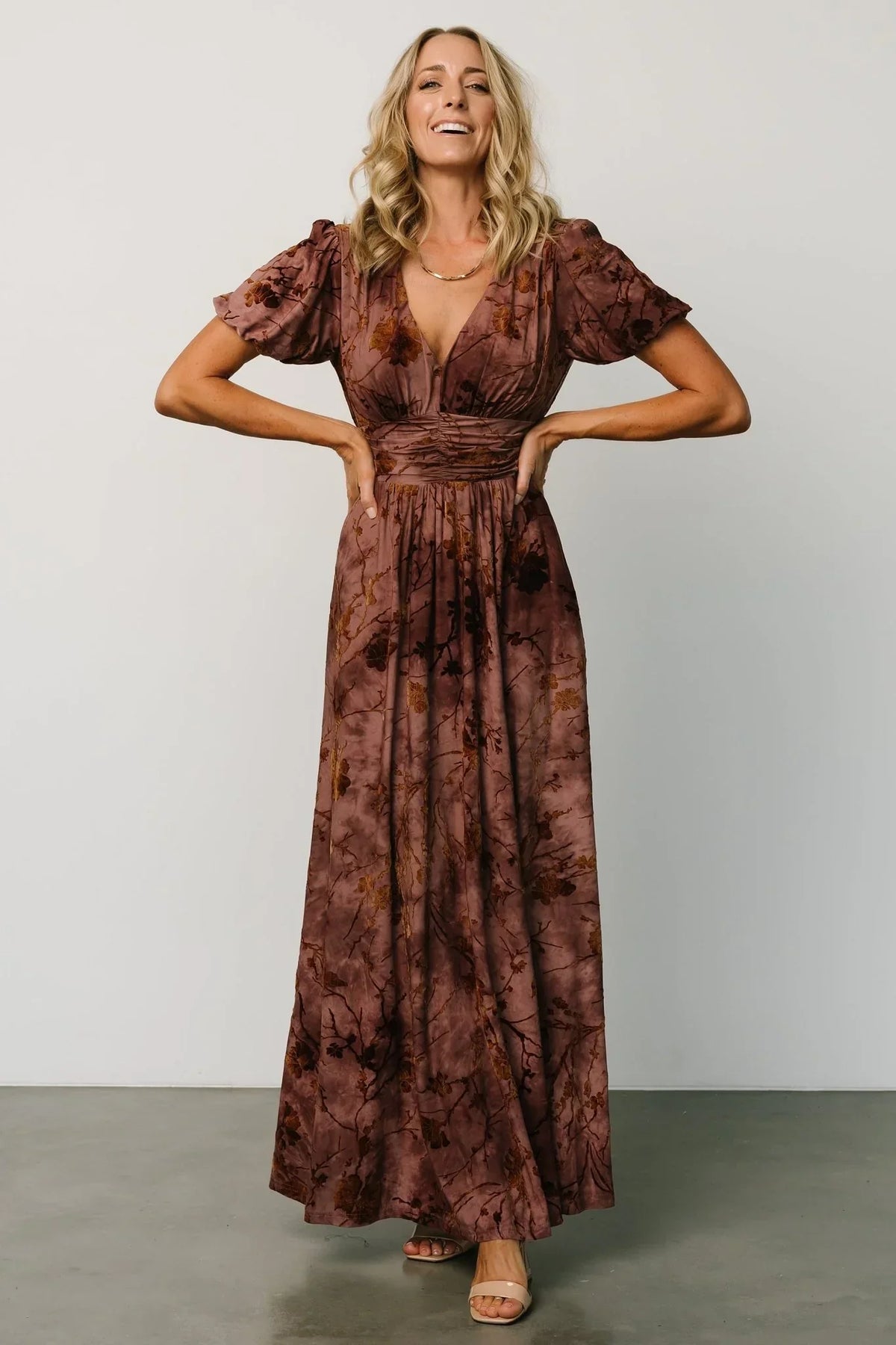 Leslie Velvet Maxi Dress | Dusty Clove